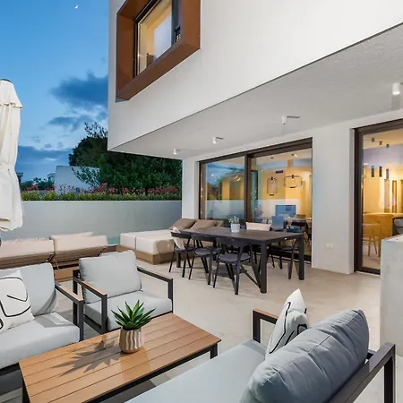 Villa Adora For 6 People In With Private Pool & Children Playground